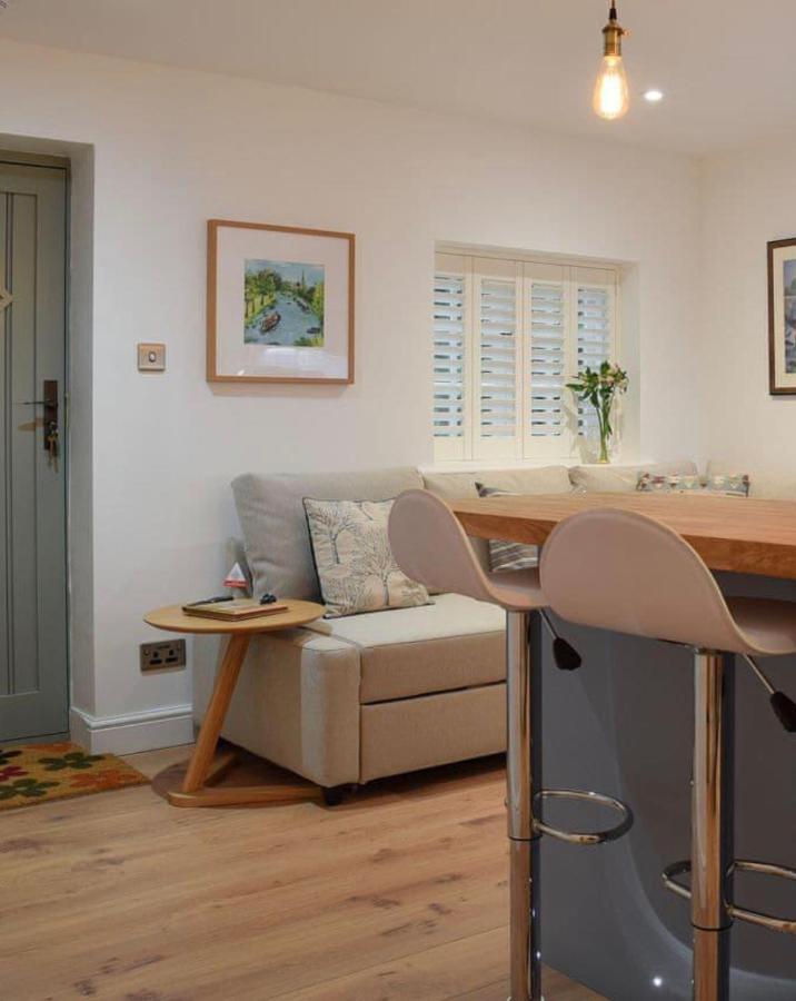 The Snug Entire Home Sleeps 2, Stratford Upon Avon Shottery 外观 照片