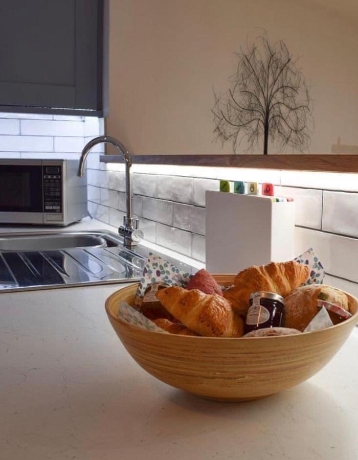 The Snug Entire Home Sleeps 2, Stratford Upon Avon Shottery 外观 照片